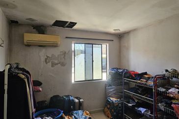 Fully Renovated @ Jalan Pulai Indah, Taman Pulai Indah