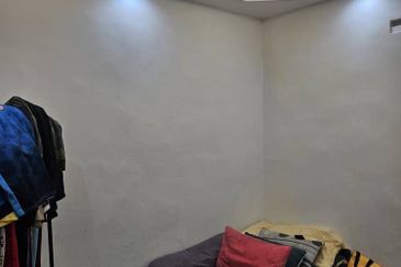 Fully Renovated @ Jalan Pulai Indah, Taman Pulai Indah