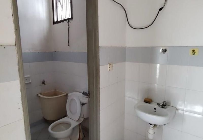 Jalan Permas 12, Permas Jaya  