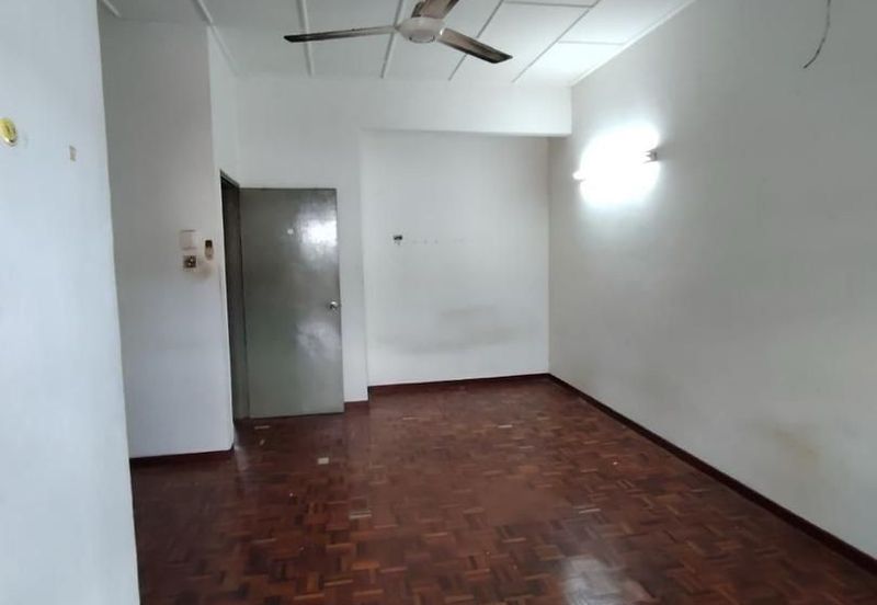 Jalan Permas 12, Permas Jaya  