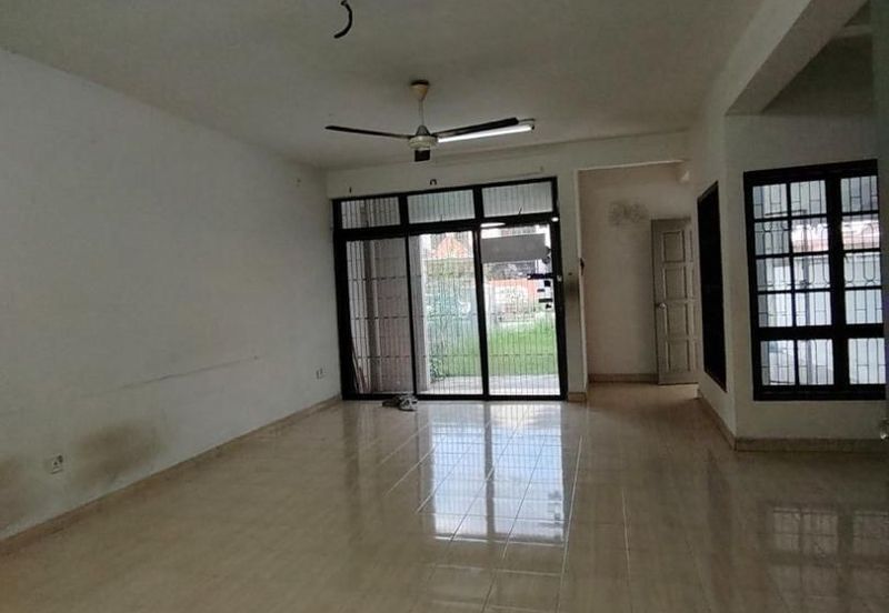 Jalan Permas 12, Permas Jaya  