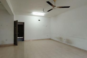 Jalan Permas 12, Permas Jaya  