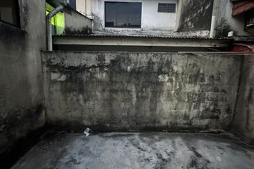 Jalan Melunak 8, Taman Desa Cemerlang