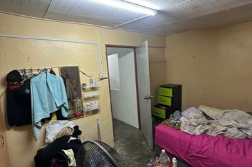 Jalan Melunak, Taman Desa Cemerlang