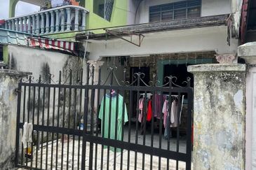 Jalan Keembong, Taman Johor Jaya