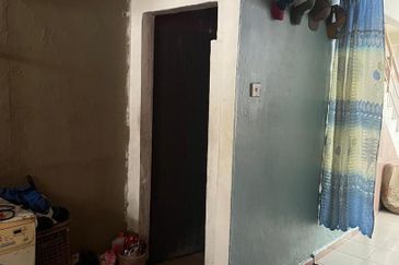 Jalan Keembong, Taman Johor Jaya