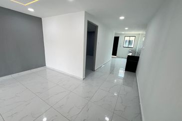 Fully Renovated @ Jalan Danau 14, Taman Desa Jaya