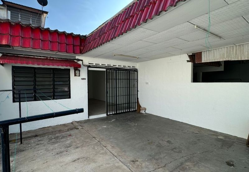 Jalan Kolam Air Utama, Taman Maju, 77000 Jasin, Melaka.