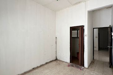 Jalan Kolam Air Utama, Taman Maju, 77000 Jasin, Melaka.