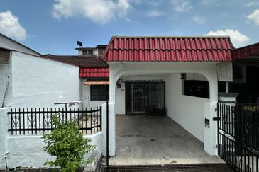 Jalan Kolam Air Utama, Taman Maju, 77000 Jasin, Melaka.