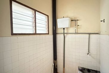 Jalan Kolam Air Utama, Taman Maju, 77000 Jasin, Melaka.