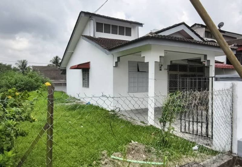 Jalan Inang, Taman Nesa, Skudai