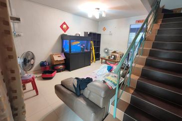 Jalan Seroja, Taman Johor Jaya