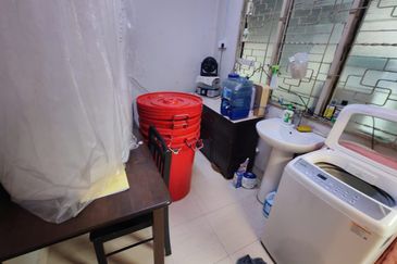 Jalan Seroja, Taman Johor Jaya