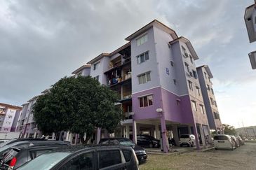 Pangsapuri Sri Ilham, Bandar Baru Seri Alam