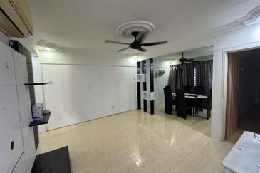 Pangsapuri Sri Ilham, Bandar Baru Seri Alam