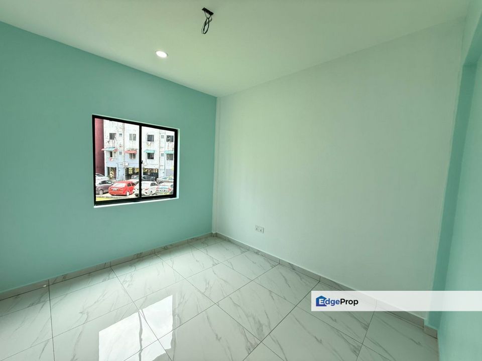 Fully Renovated @ Melawati Flat, Skudai, Johor, Skudai