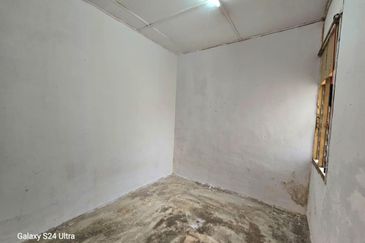 Jalan Sj 3/7 , Taman Seremban Jaya , 74500 Seremban, Senawang