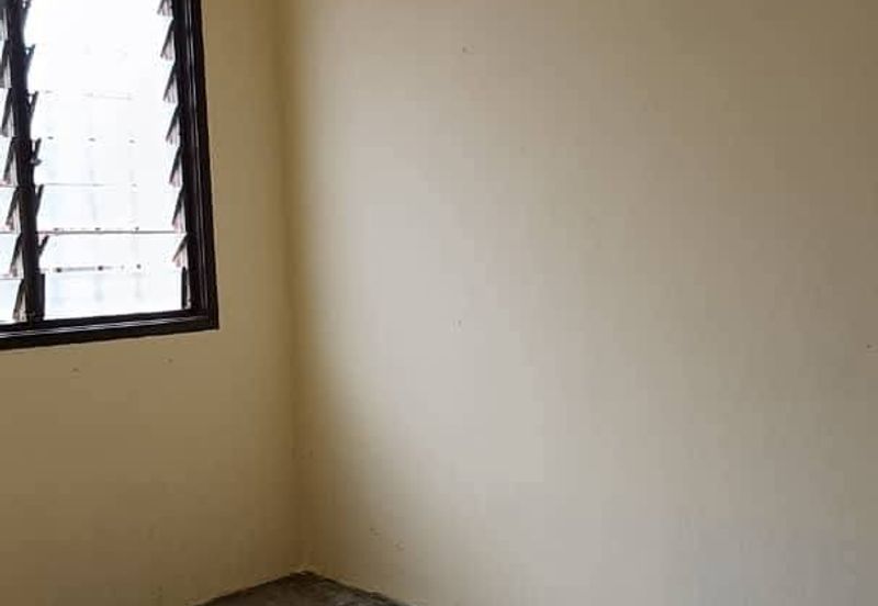 Jalan Mentari 1a/9, Bandar Mahkota,  Banting, Selangor