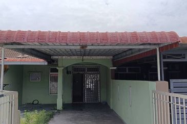 Jalan Mentari 1a/9, Bandar Mahkota,  Banting, Selangor
