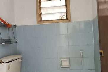 Jalan Mentari 1a/9, Bandar Mahkota,  Banting, Selangor