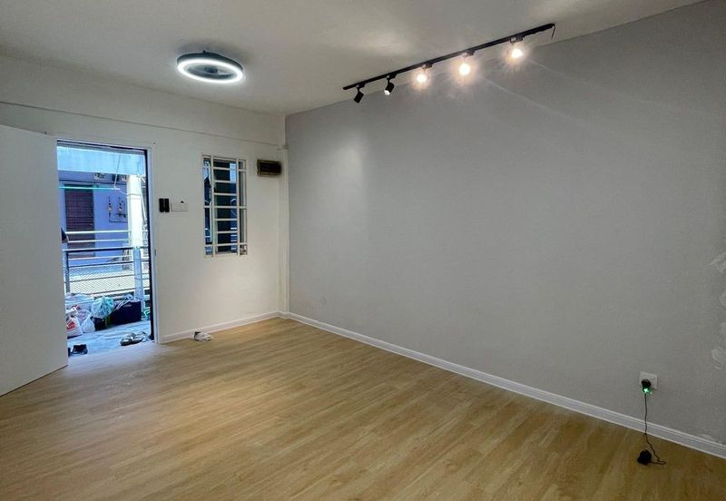 Flat Taman Plentong Utama