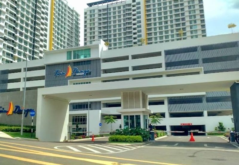 Twin Danga Residence