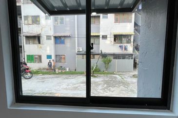 Flat Bandar Selesa Jaya