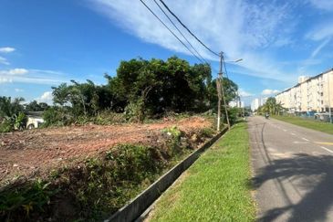 Jalan Gaharu , Kampung Setanggi Dato Sulaiman Menteri, Johor