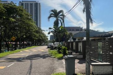 Jalan Gaharu , Kampung Setanggi Dato Sulaiman Menteri, Johor