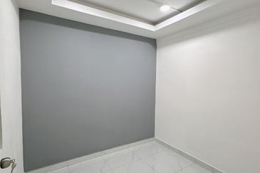 Jalan 8, Taman Sri Sungai Pelek , Sungai Pelek