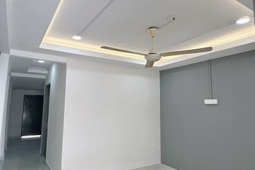 Jalan 8, Taman Sri Sungai Pelek , Sungai Pelek