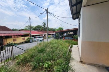 Jalan Kesang Desa 6 , Taman Desa Kesang