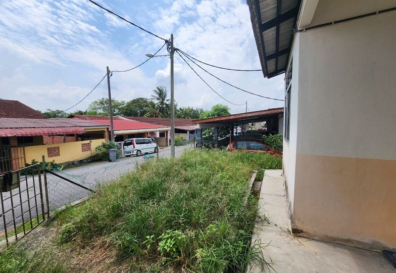 Jalan Kesang Desa 6 , Taman Desa Kesang