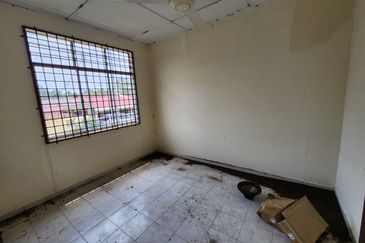 Jalan Kesang Desa 6 , Taman Desa Kesang