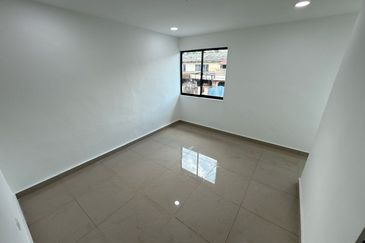 Jalan Panti 15, Taman Bukit Tiram , Ulu Tiram