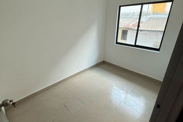 Jalan Panti 15, Taman Bukit Tiram , Ulu Tiram