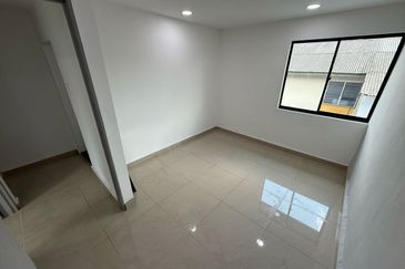 Jalan Panti 15, Taman Bukit Tiram , Ulu Tiram