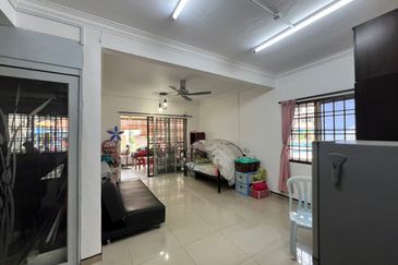 Villa Ros Tampoi Indah, Johor Bahru