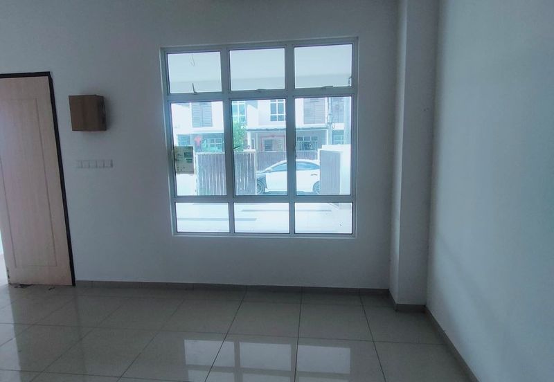 Jalan Wau Merak , Bandar Layangkasa, 81700 Pasir Gudang, Johor