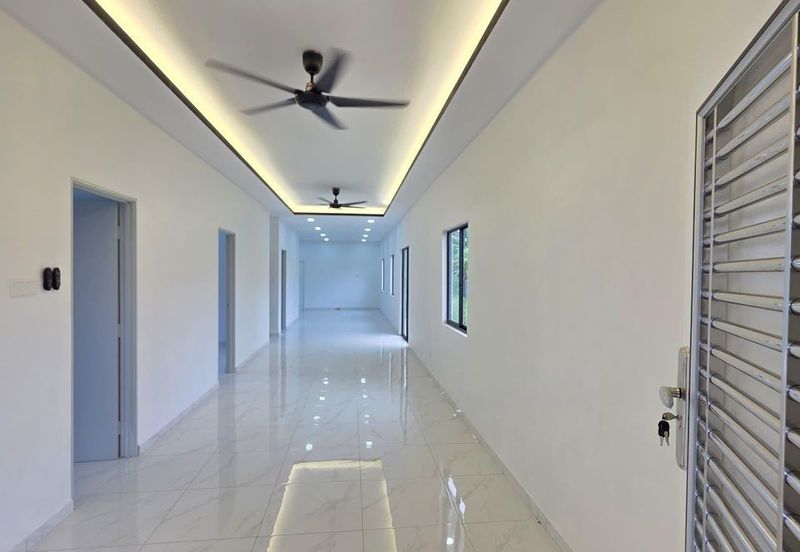 Fully Renovated @ Jalan Ria , Kampung Baru Lima Kedai