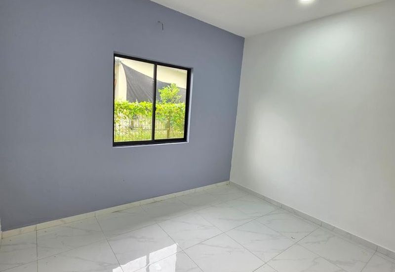 Fully Renovated @ Jalan Ria , Kampung Baru Lima Kedai