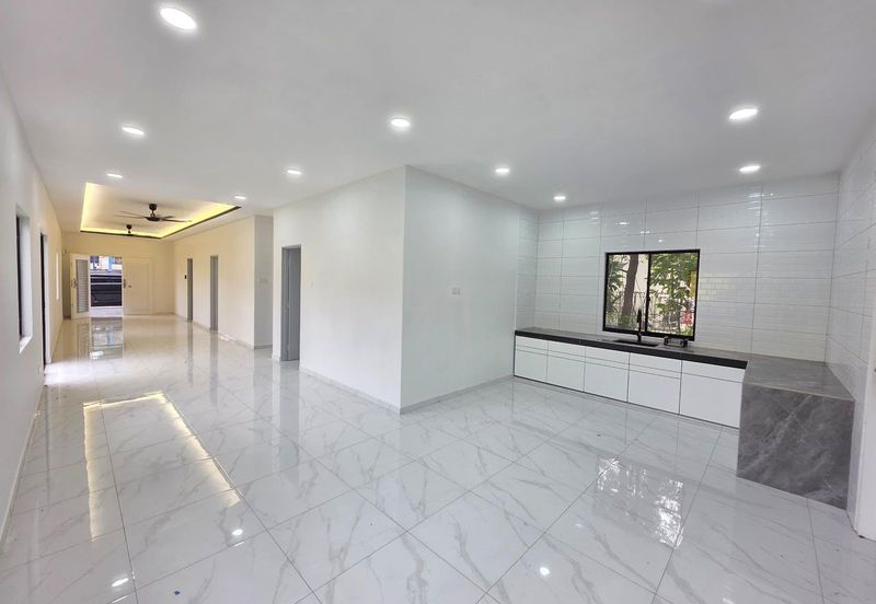 Fully Renovated @ Jalan Ria , Kampung Baru Lima Kedai