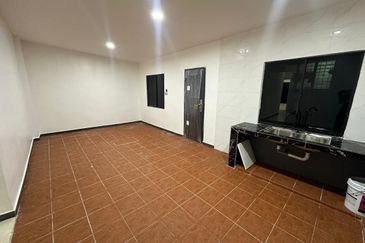 Jalan Bunga Matahari , Taman Masai, Johor