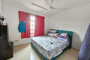 Jalan Nusaria , Taman Nusantara , Gelang Patah