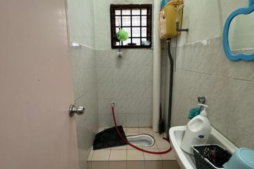 Jalan Lading, Taman Puteri Wangsa