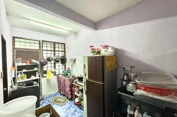 Jalan Lading, Taman Puteri Wangsa