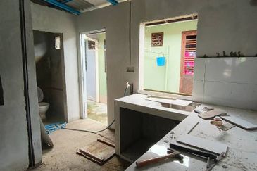 Unblock View @ Jalan Gelam , Taman Rinting, Masai