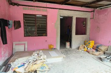 Unblock View @ Jalan Gelam , Taman Rinting, Masai