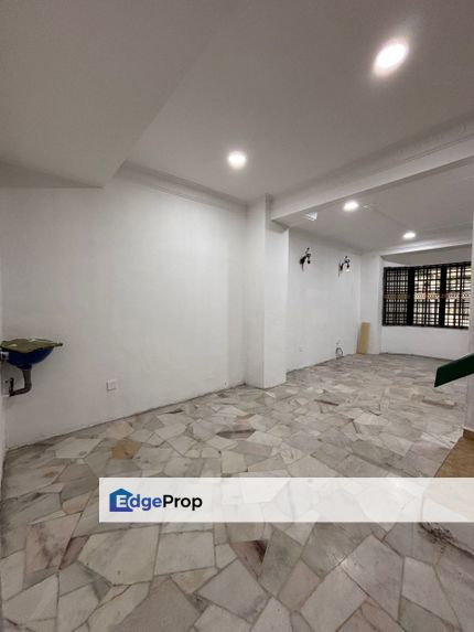 Jalan B/H7, Taman Banang Heights , Batu Pahat, Johor, Johor, Batu Pahat